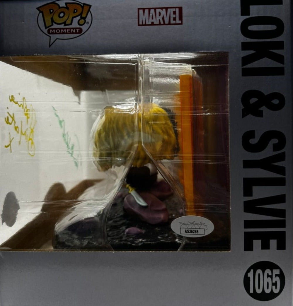 Funko POP Moment! Loki & Sylvie - Loki #1065 - Special Edition - double Signed