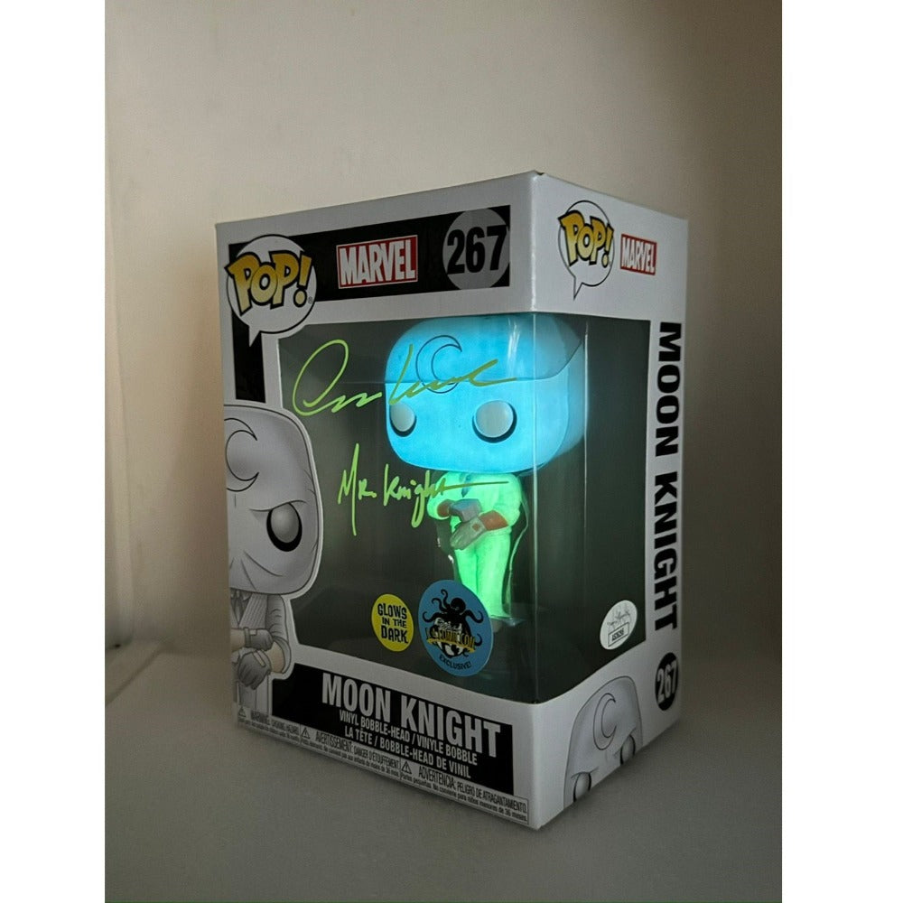 Funko Pop! Moon Knight #267 Marvel - Glow in the Dark + L.A. Comic Con Exclusive - Signed by Oscar Isaac at MEFCC 2024 Abu Dhabi UAE JSA
