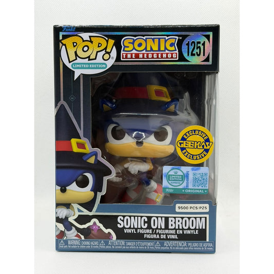 Funko Pop! Sonic on Broom - Sonic the Hedgehog # 1251 - LE 9500 PCS - Geekay Exclusive
